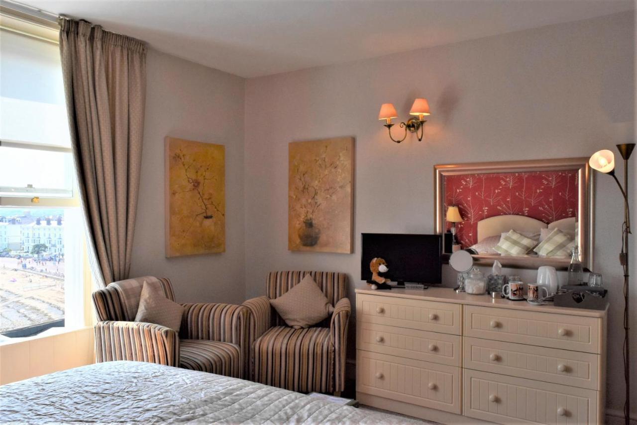The View Guest House (Adults Only) Llandudno Eksteriør billede